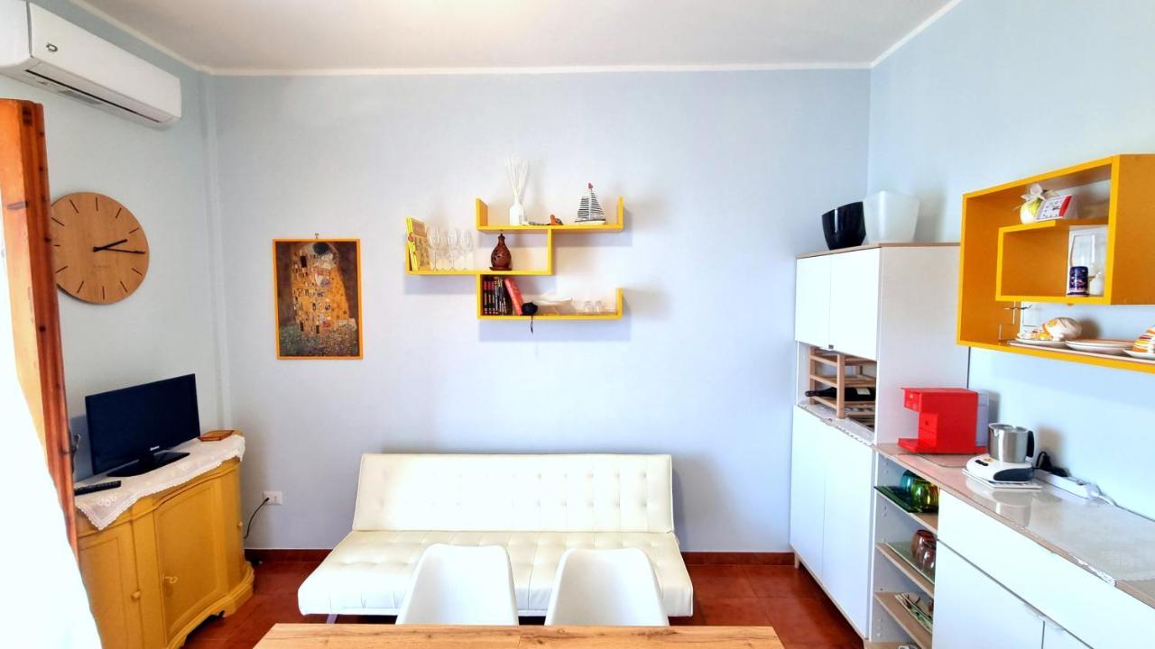 Casa Vacanze Cristoforo Colombo Holiday ตรานิ ภายนอก รูปภาพ